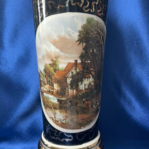 Unique Porcelain Black and Gold Vase with Country Picture - Picture 5 of 7